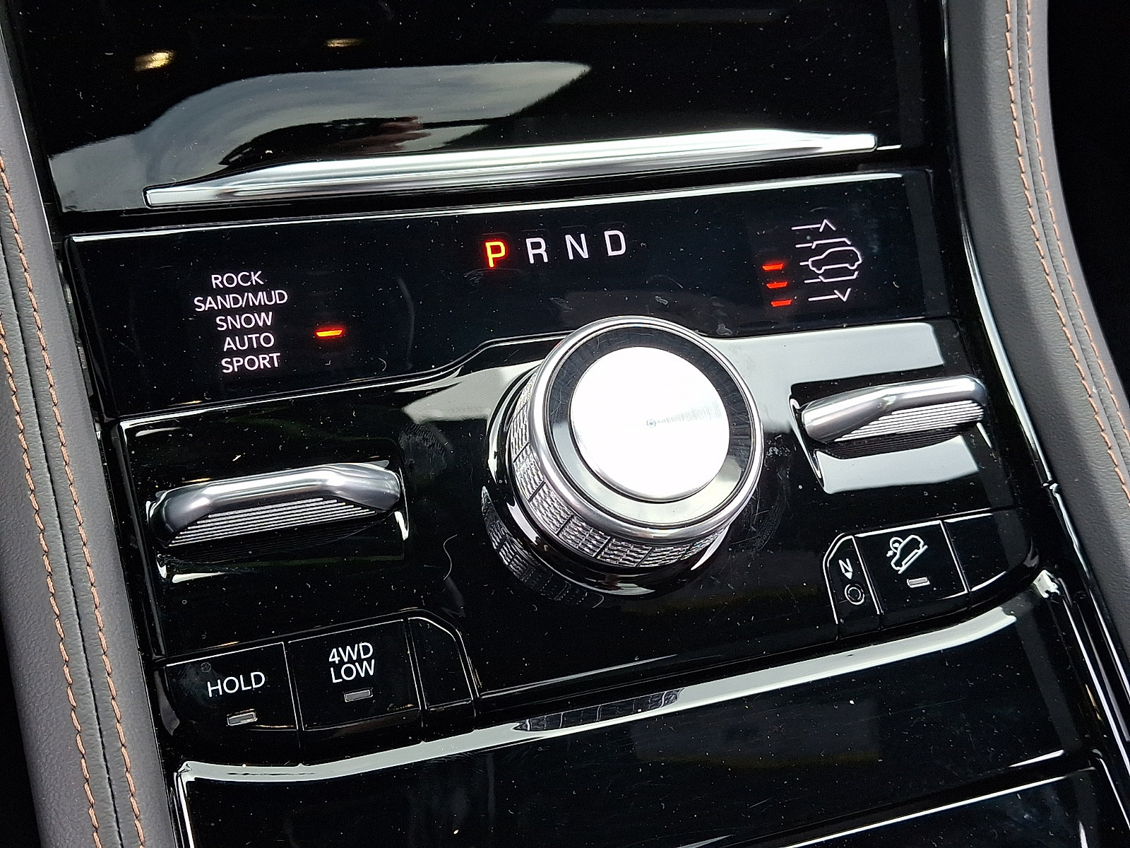 Used 2023 Jeep Grand Cherokee L Summit AWD/4WD image 22