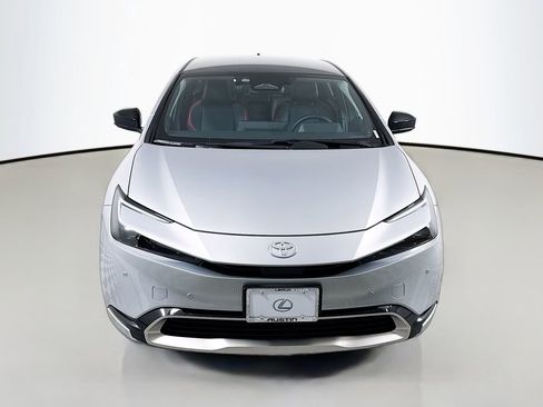 Used 2026 Toyota Prius Plug-In Hybrid w/ Limited Premium Package image 2
