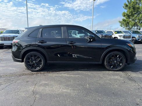 Used 2025 Honda HR-V Sport image 4