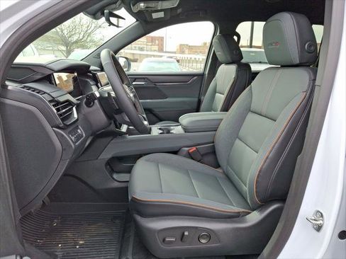 New 2026 GMC Acadia AT4 w/ LPO, Floor Liner Package image 14