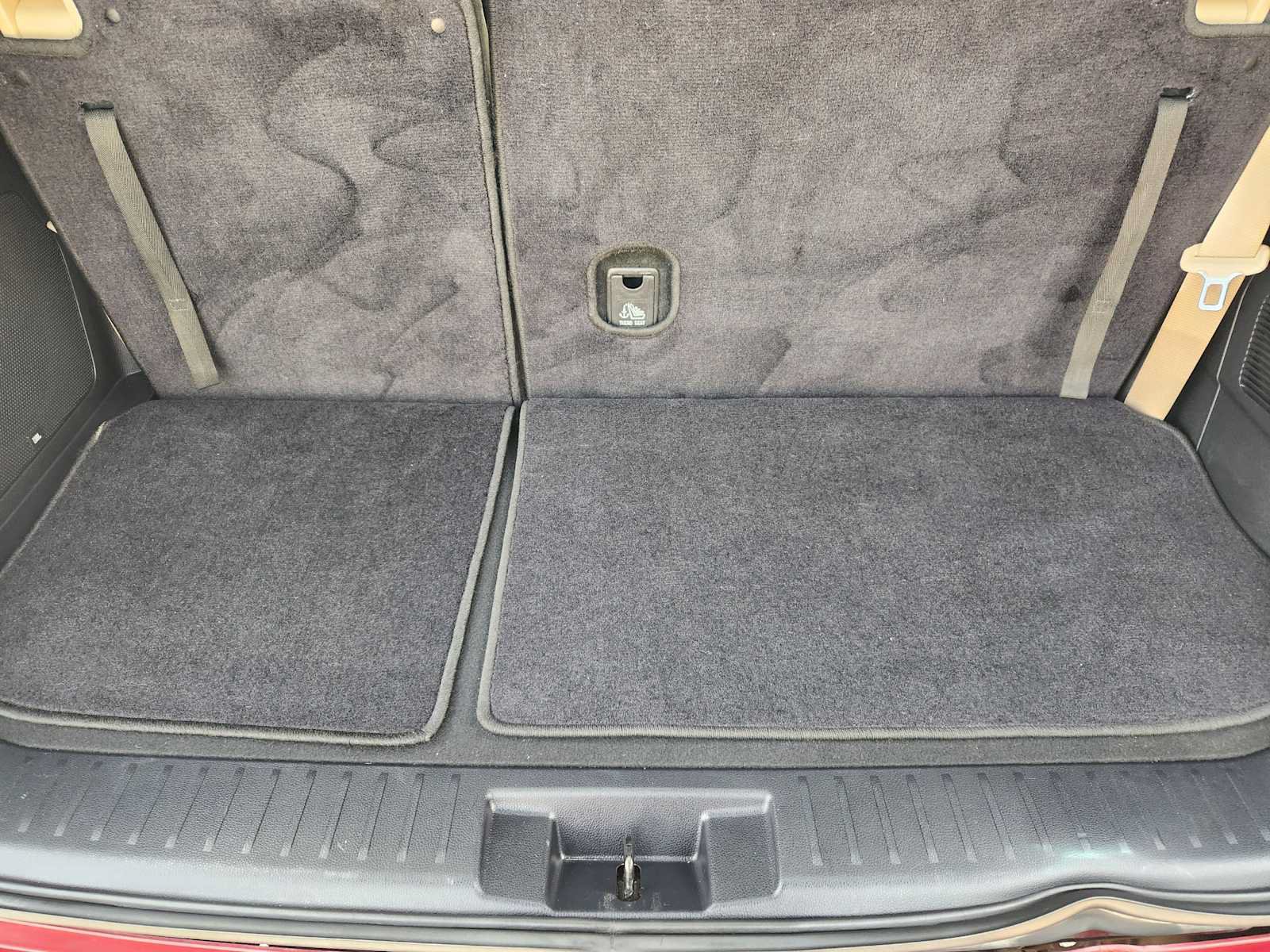Used 2021 Toyota Highlander Limited FWD image 32