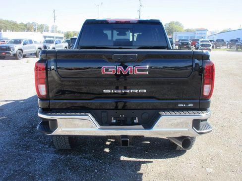 New 2026 GMC Sierra 3500 SLE w/ SLE Value Package AWD/4WD image 5