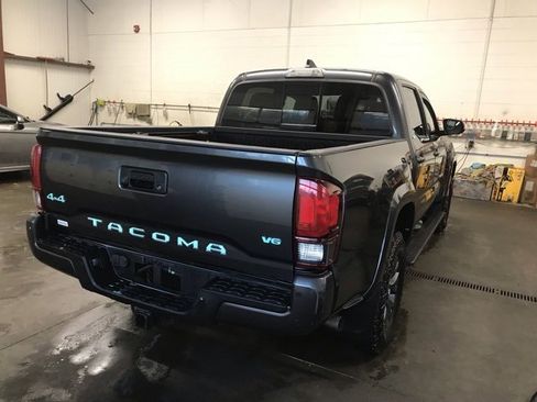 Certified 2021 Toyota Tacoma SR5 image 2