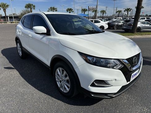 Used 2022 Nissan Rogue Sport S image 8