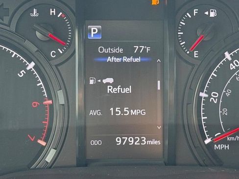 Used 2021 Toyota 4Runner SR5 AWD/4WD image 17