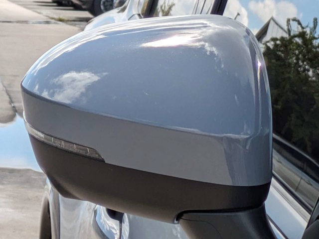 Certified 2025 Nissan Rogue Platinum FWD image 12