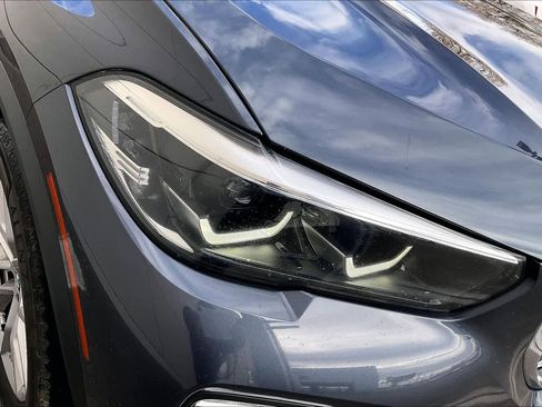 Used 2019 BMW X5 xDrive40i w/ Premium Package 2 image 27