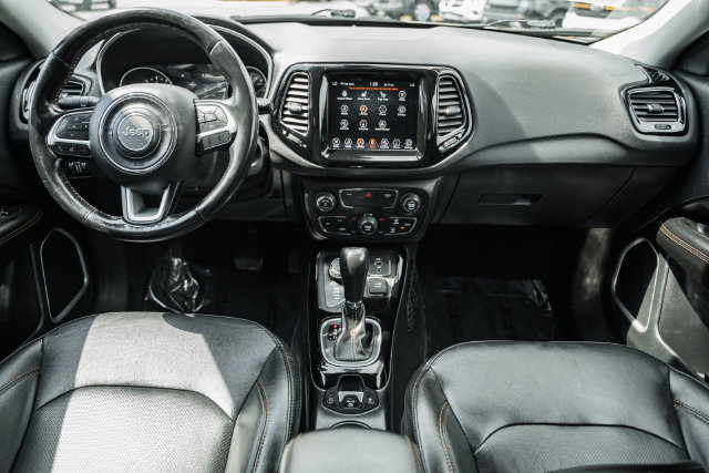 Used 2020 Jeep Compass Limited AWD/4WD image 17