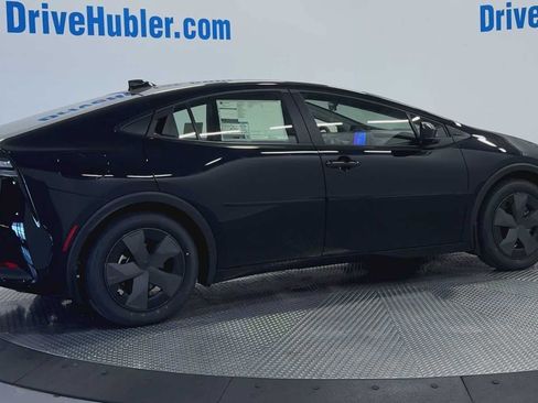 New 2026 Toyota Prius Plug-In Hybrid image 8