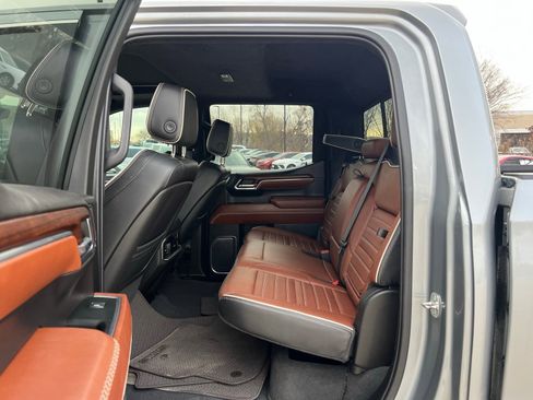 Used 2023 GMC Sierra 1500 Denali Ultimate image 17