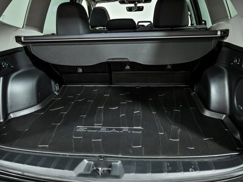 Used 2023 Subaru Forester Sport image 8