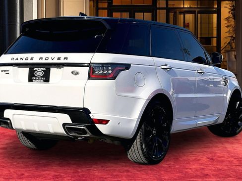 Used 2021 Land Rover Range Rover Sport HST image 12
