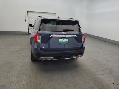 Used 2021 Ford Explorer XLT w/ Equipment Group 202A AWD/4WD image 6