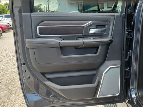 New 2026 RAM 3500 Laramie AWD/4WD image 10