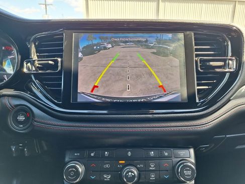 Used 2023 Dodge Durango GT image 18