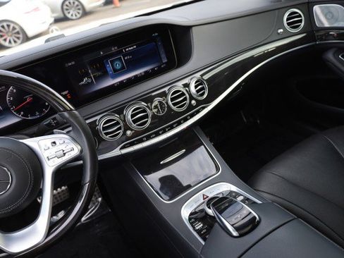 Used 2020 Mercedes-Benz S 450 Sedan image 31