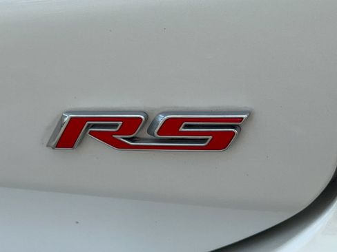 Used 2023 Chevrolet Equinox RS w/ RS Leather Package FWD image 31