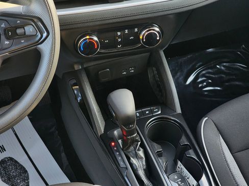 Used 2026 Chevrolet TrailBlazer LS w/ LS Convenience Package image 14