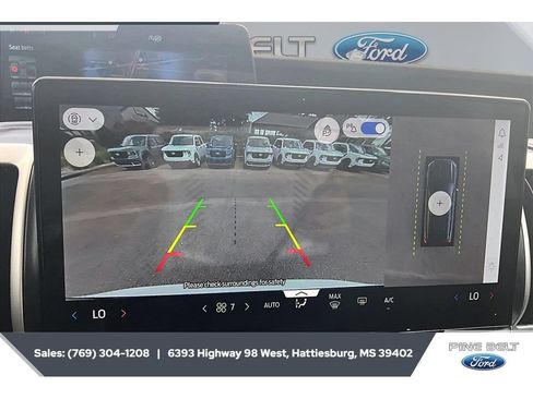 Used 2025 Ford Expedition Max Active AWD/4WD image 15