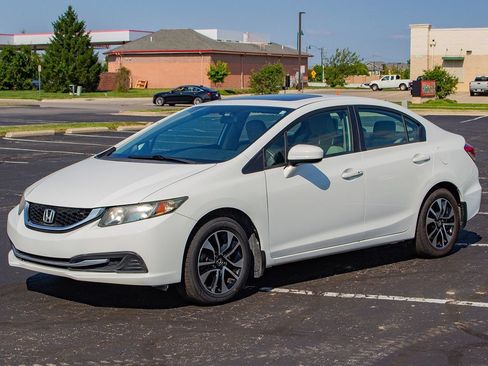 Used 2014 Honda Civic EX image 4