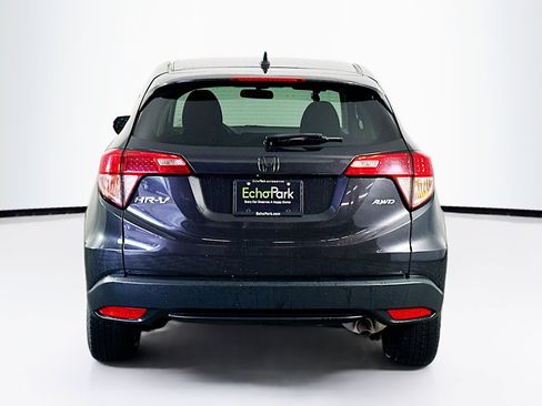 Used 2018 Honda HR-V EX image 7