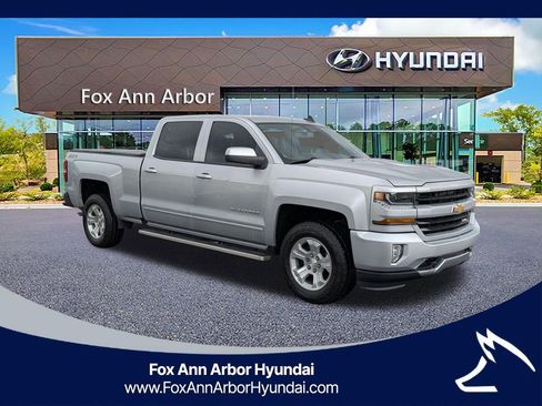 Used 2017 Chevrolet Silverado 1500 LT w/ All Star Edition AWD/4WD image 7