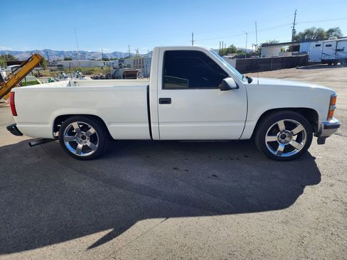 Used 1995 Chevrolet Silverado 1500 4x4 Regular Cab image 4
