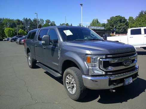 Used 2022 Ford F250 XLT AWD/4WD image 7