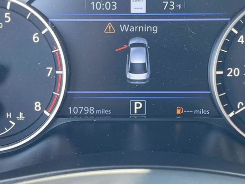 Used 2025 Nissan Altima 2.5 SL FWD image 42