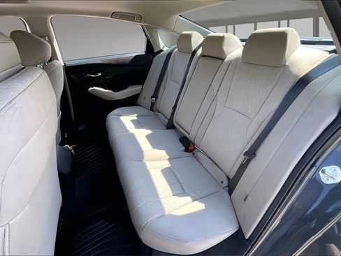 Certified 2024 Honda Accord EX image 21