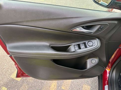 Used 2022 Buick Encore GX Select image 14