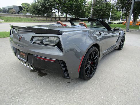 Used 2016 Chevrolet Corvette Z06 w/ 3LZ Preferred Equipment Group RWD image 5
