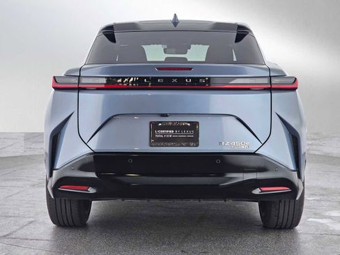Certified 2023 Lexus RZ 450e Luxury image 4