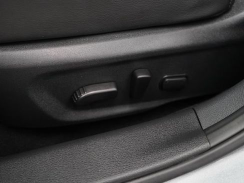Used 2023 Nissan Sentra SR w/ SR Premium Package FWD image 14