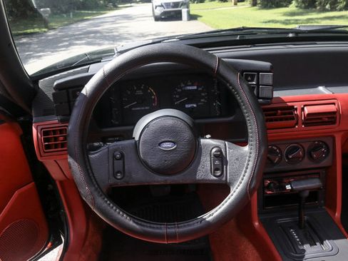 Used 1988 Ford Mustang GT RWD image 36