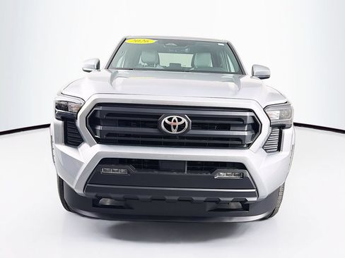 Used 2026 Toyota Tacoma SR5 AWD/4WD image 2