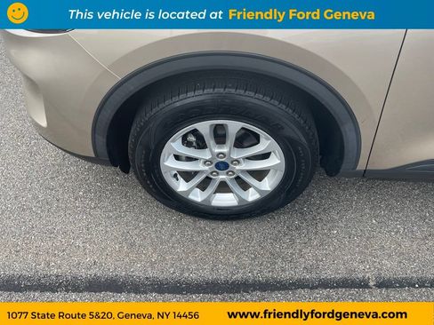 Used 2020 Ford Escape SE AWD/4WD image 9