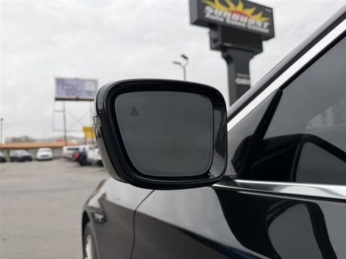 Used 2018 BMW 530i xDrive image 15