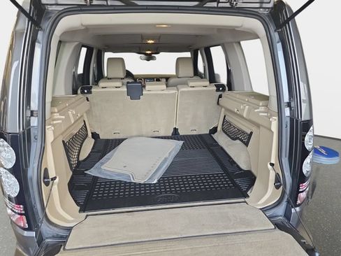 Used 2014 Land Rover LR4 AWD/4WD image 14