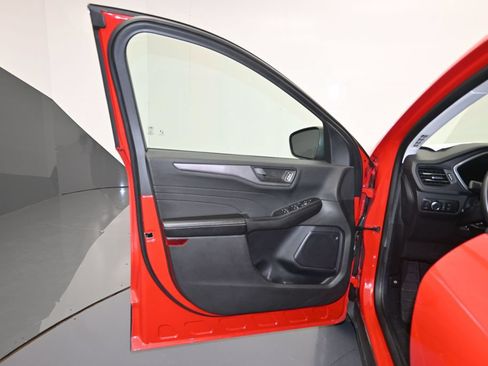 Used 2024 Ford Escape Active AWD/4WD image 10