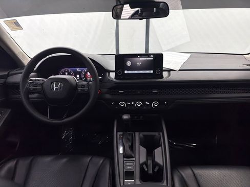 Used 2024 Honda Accord EX image 22