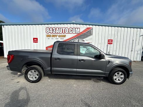 Used 2023 Ford F150 XLT w/ Trailer Tow Package RWD image 10