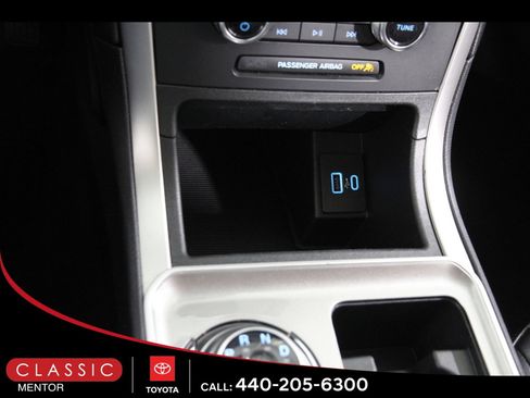 Used 2024 Ford Edge SEL image 14