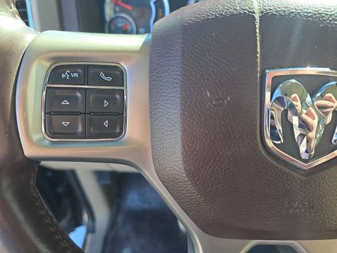 Used 2016 RAM 1500 Laramie w/ Convenience Group image 16