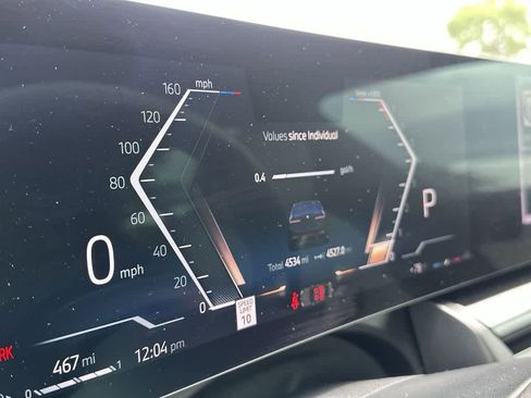 Used 2026 BMW 530i w/ M Sport Package RWD image 16
