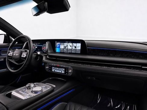 Used 2023 Genesis G90 3.5T AWD/4WD image 30