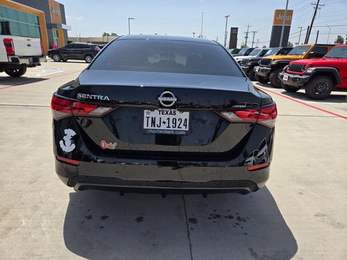 Used 2024 Nissan Sentra S FWD image 4