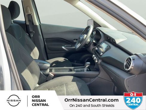 Used 2023 Nissan Kicks SV image 11
