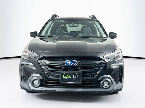 Used 2023 Subaru Outback Onyx Edition XT AWD/4WD image 2