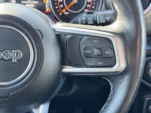 Used 2020 Jeep Wrangler Unlimited Sahara w/ Dual Top Group image 13